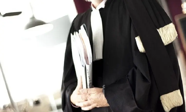 كم رواتب المحامين المتدربين في السعودية
