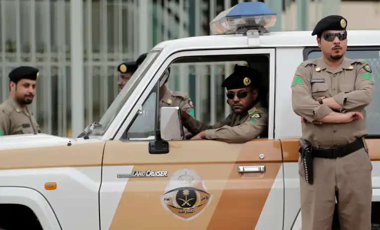 عقوبة الاعتداء على شخص بالضرب, عقوبة الاعتداء اللفظي في السعودية